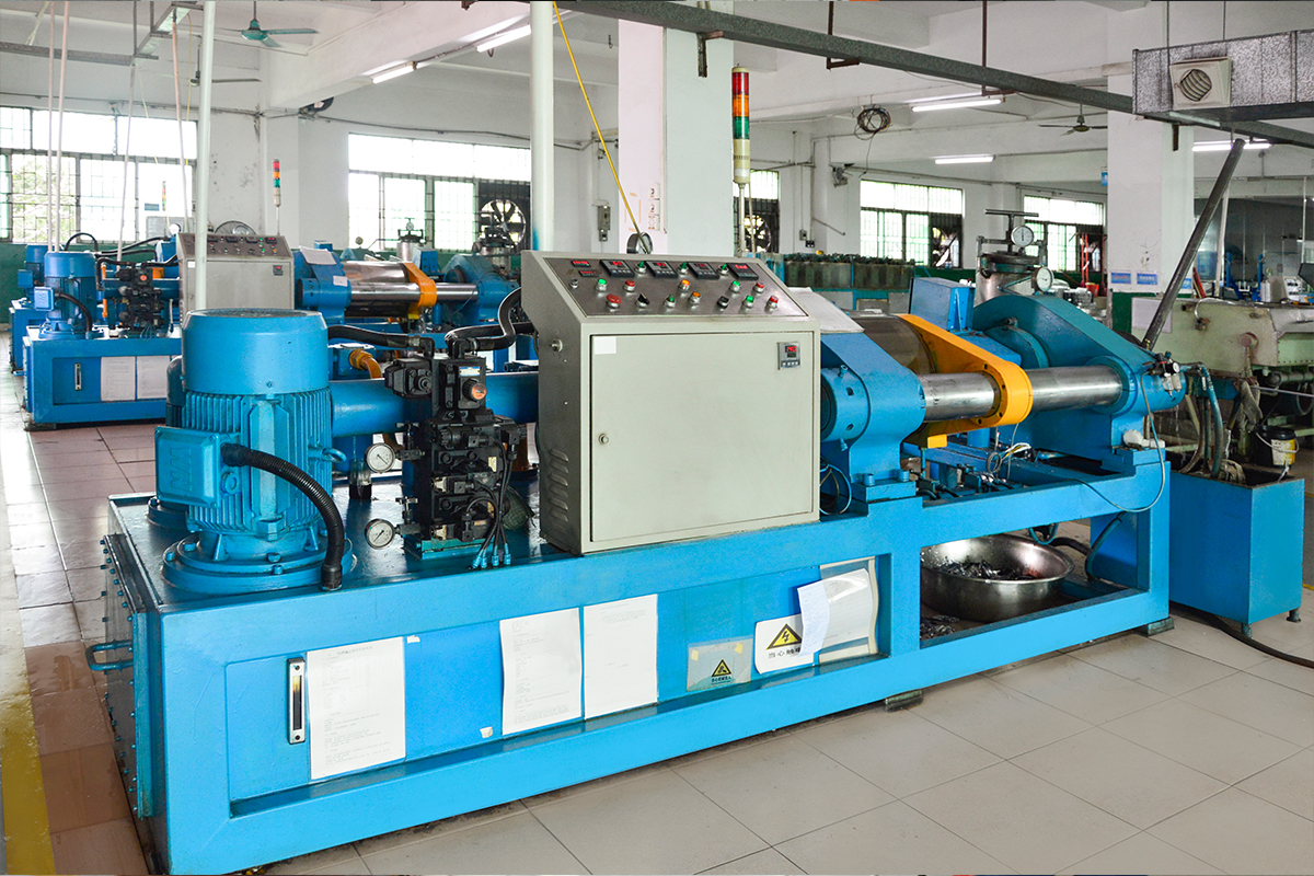 壓機.jpg 壓機.jpg